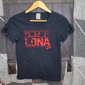 ⭐ NIKE Graphic Tee Tshirt Sports Top